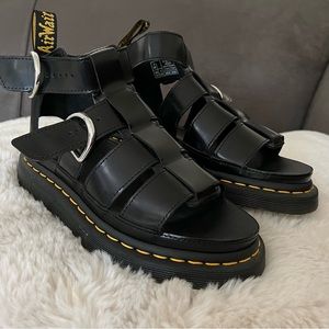 Dr. Martens Mackaye Leather Sandals